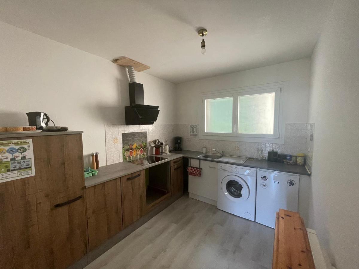 Petit Logement Cosy Dans Maison Au Calme Verrens-Arvey Exterior photo