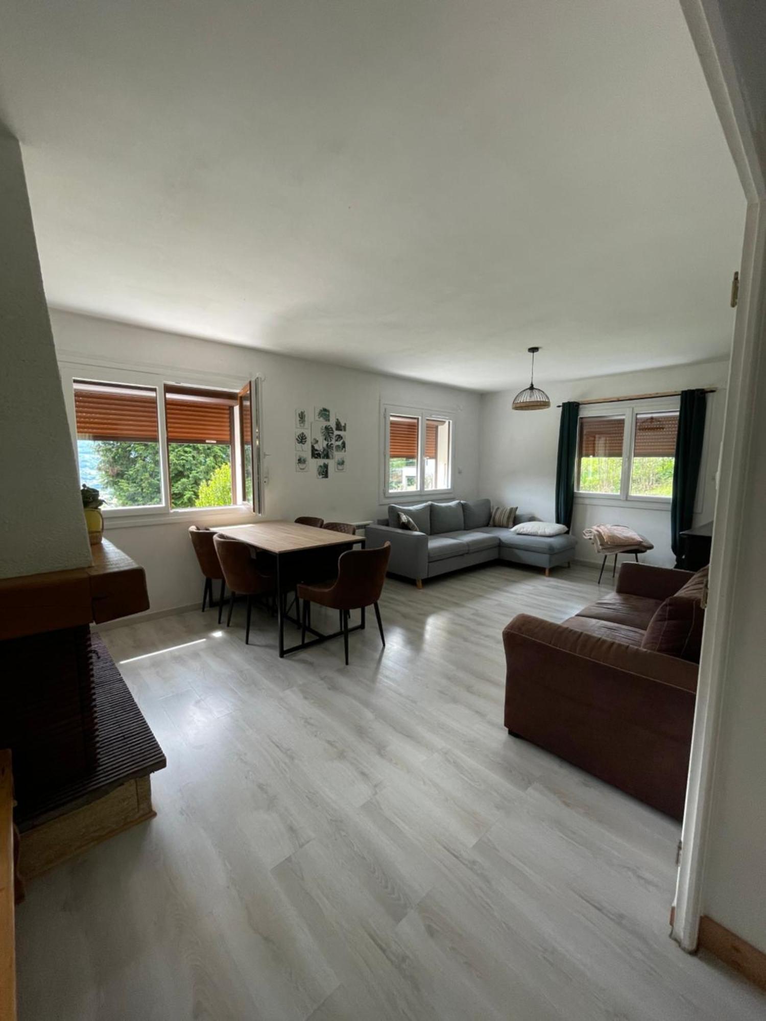Petit Logement Cosy Dans Maison Au Calme Verrens-Arvey Exterior photo